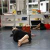 Biblioteca Parco Sempione - Performance: studio di TWIN 3 dei GDit - idea,coreografia,regia: Alessandra Gaeta - violoncello: Giulia Pardi -interpreti: Silvia Dezulian, Alessandra Gaeta 20