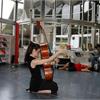 Biblioteca Parco Sempione - Performance: studio di TWIN 3 dei GDit - idea,coreografia,regia: Alessandra Gaeta - violoncello: Giulia Pardi -interpreti: Silvia Dezulian, Alessandra Gaeta 22